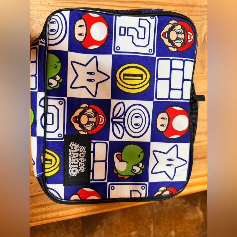 Nintendo Super Mario insulated lunch bag